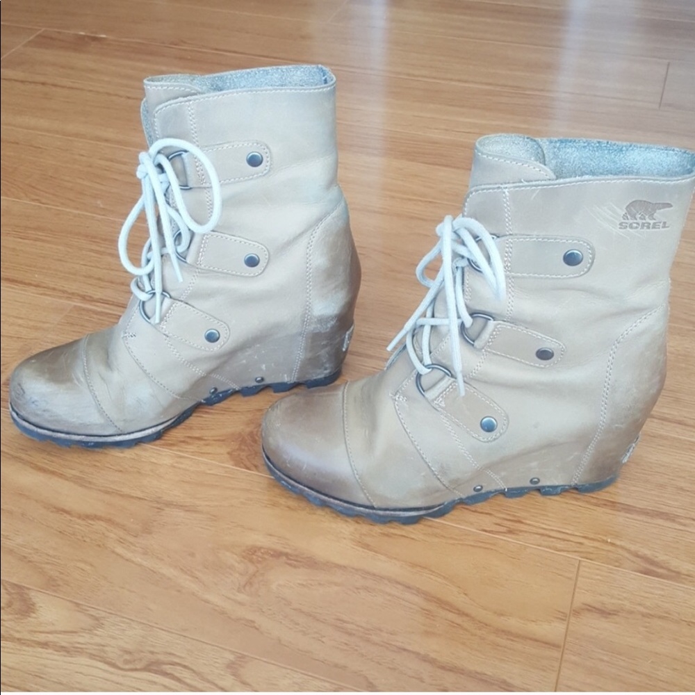 Sorel Joan of Arctic wedge boots